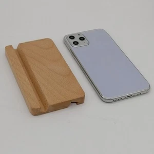 Universal Wooden Tablet Stand for Mobile Phones and Desktop - Photo 1 sur 12