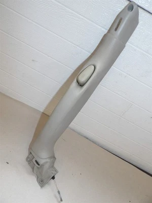 Manija interior puerta lateral corredera pasajero derecho Dodge Caravan 1996-2000 gris claro Foto 1 de 4