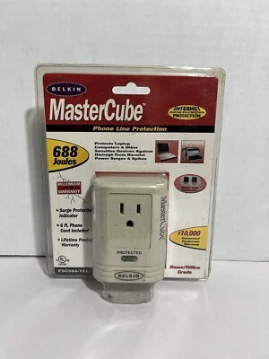 BELKIN F5C594-TEL 1 Outlet 688 Joule MasterCube Surge Protector BELKIN 688 Joule - Image 1 of 2