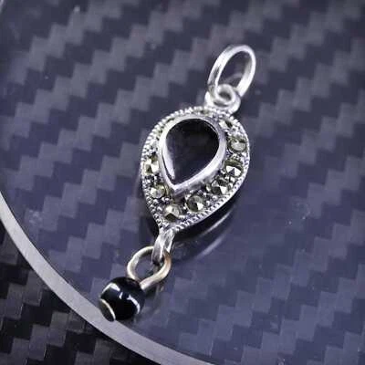 Vintage sterling silver 925 teardrop onyx pendant with marcasite - Image 1 of 4