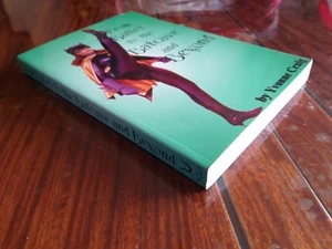 Signed Autographed BATGIRL Yvonne Craig From Ballet to the Batcave and beyond - Imagen 1 de 10