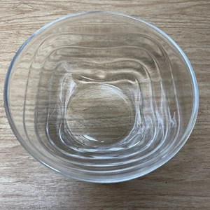 Vintage clear round with square illusion mixing serving bowl wavy medium - Picture 1 of 8