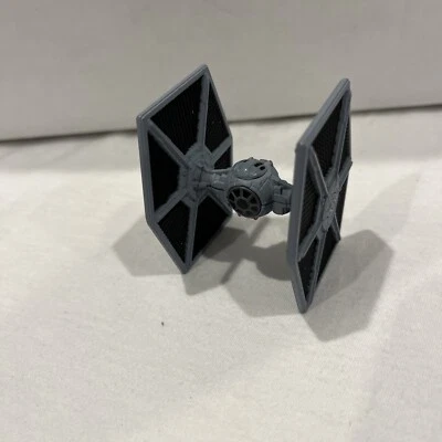 Star Wars Tie Fighter Die-cast # B3826 aprox. 2 pulgadas de alto con soporte Foto 1 de 4
