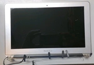 Apple MacBook Air A1465 11" 2013 - 2015 TOPLID COVER + SCREEN PANEL Gebraucht  - Bild 1 von 3