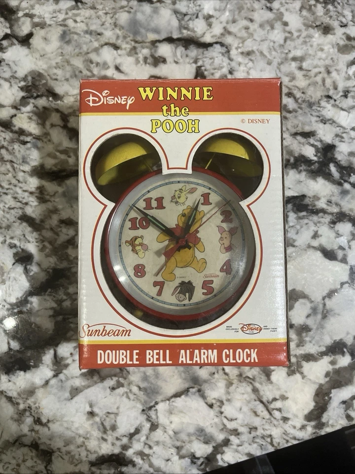 Winnie the Pooh Reloj Despertador Campana Doble Latón Rayo de Sol Walt Disney De Colección Foto 1 de 1