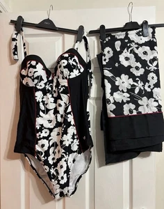 Joe Brown’s Swimsuit And Matching Sarong - Picture 1 of 1