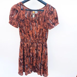 Mimi Chica Dress Size Medium Brown Elastic Waist Short Sleeve Polyester - Picture 1 of 8