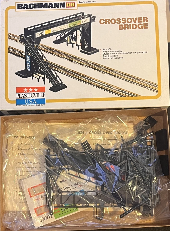 Bachmann Plasticville HO Scale Trains CROSSOVER BRIDGE #2805 New in Open Box! - Image 1 of 1