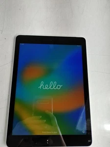 Apple iPad 5th Gen A1823 32 GB iOS 16.7.11 ( Wi-Fi + 4G ) Unlocked - Picture 1 of 7