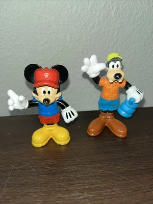 2013 2 piezas Disney Mickey Mouse Clubhouse Campfire 3" figuras - Mickey & Goofy Foto 1 de 4