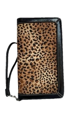 Cartera de muñeca con estampado de animales de guepardo Foto 1 de 4
