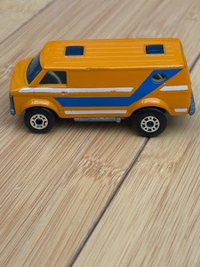 1979 MATCHBOX LESNEY SUPERFAST #68 ORANGE CHEVY VAN WHITE&BLUE STRIPS METAL BASE - Picture 1 of 5