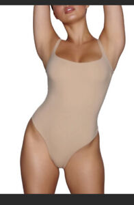 SKIMS FITS EVERYBODY SQUARE NECK BODYSUIT CLAY NUDE NEW XS CLAY
