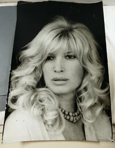 Actriz Monica Vitti foto de prensa grande 17,75 x 12 - Imagen 1 de 5