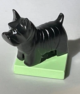 Lego Duplo BLACK SCOTTIE SCOTTISH TERRIER DOG Animal House Pet Grandma's - Picture 1 of 6