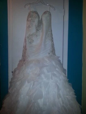 Vestido de novia: estilo sirena Foto 1 de 4