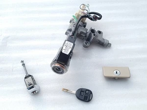 2008 Lexus RX400h Ignition Switch Key Lock Cylinder Immobilizer Steering Column - Bild 1 von 15