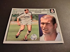 ZIDANE ROOKIE REAL MADRID 2001/2002 NUEVO SIN PEGAR EDICIONES ESTE - Imagen 1 de 2