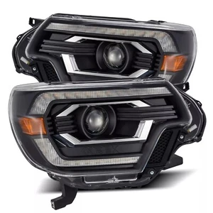 Faros proyectores halógenos para Toyota Tacoma 2012-2015 - Alpharex negros - Imagen 1 de 1