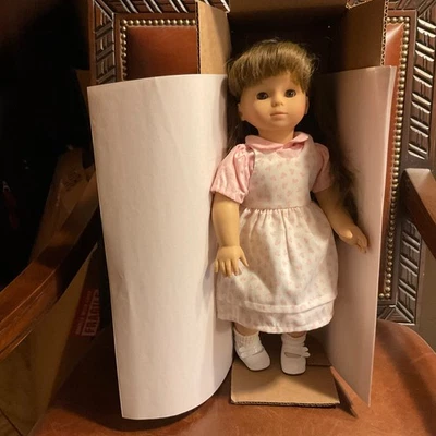 18" Vtg Gotz Girl Doll Brown Hair Sleepy Brown Eyes Vinyl & Soft Body .. - Image 1 of 4