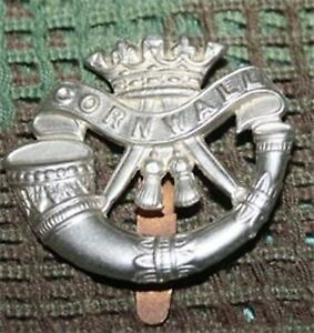 cap badge britannique Original du régiment Duke of Cornwall   2 ww ,DDAY