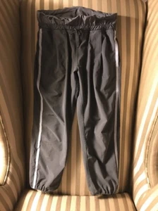Ivivva Girls Sz 12 Crop Pants Get Your Move On Gray Kids Youth - Picture 1 of 9