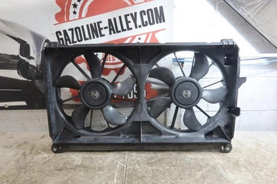 2010-2014 Cadillac Escalade OEM Radiator Cooling Fan Shroud Blade Motor 20923004 - Image 1 of 4