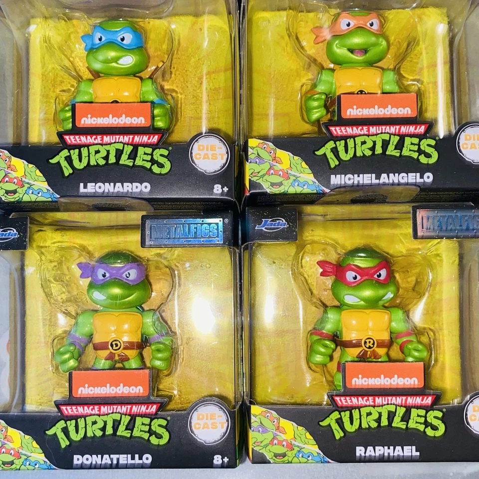 JUEGO COMPLETO DE 4 FIGURAS FUNDIDAS A PRESIÓN FIGURAS METÁLICAS TORTUGAS NINJA MUTANTES ADOLESCENTES - NUEVO Foto 1 de 4