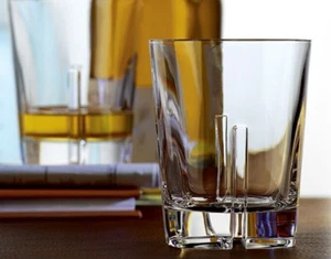 SPIEGELAU 11,75 ONCE HAVANA BICCHIERE DA WHISKY TEDESCO SET DI 12 BICCHIERI DA WHISKY NUOVI! - Foto 1 di 3