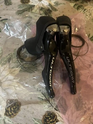 New Shimano Ultegra ST R8000 2x11 Speed Road STI Shifter lever Set left & right - Image 1 of 2
