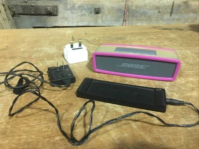 Bose SoundLink Mini Bluetooth Speaker Silver & Purple with Charging Station/Dock - Image 1 of 4