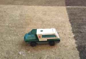HOT WHEELS Mattel Vintage Redline 1970 The Heavyweights AMBULANCE - Green - Picture 1 of 2