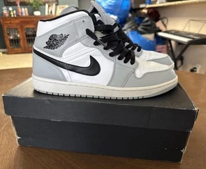 Nike Air Jordan 1 Mid Light Smoke Grey White Mens 10 554724-092 Sneakers Shoes - Picture 1 of 9