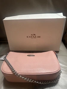 Nuevo con etiquetas Bolso de muñeca/hombro Coach Nolita 19 en cuero granulado rosa Estilo F53340 - Imagen 1 de 15