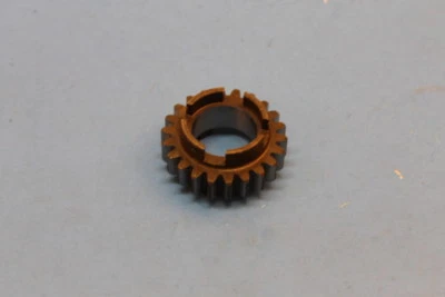 NOS YAMAHA YD3 YDT1 TERCER PIÑÓN ENGRANAJE 22T PIEZA # 148-17131-00-00 Foto 1 de 4