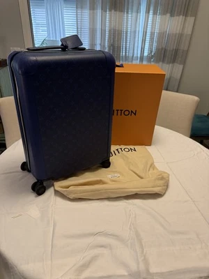 Louis Vuitton Blue Horizon 55 Travel Bag - Image 1 of 4
