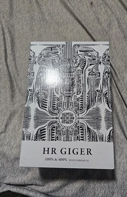 BE@RBRICK H.R. GIGER BLANCO CROMO VER. Juguete 1000 % Medicom Bearbrick nuevo Foto 1 de 4