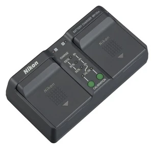 Akkuladegerät Nikon MH-26a für den Akku Nikon EN-EL18a, b, c, DEMOWARE - Bild 1 von 1