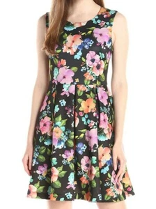 BETSEY JOHNSON Floral Print Scuba Fit & Flare Pleated Scuba Dress Size Med 8 - Picture 1 of 6