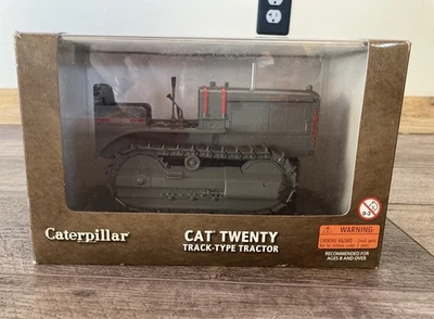 Norscot 55201 1:16 Scale CAT Twenty Track-Type Tractor Die-Cast Caterpillar  - Image 1 of 4