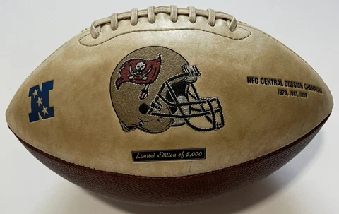 🏝️ NFC Champions Football Tampa Bay Buccaneers Limited Edition 1999 Cover