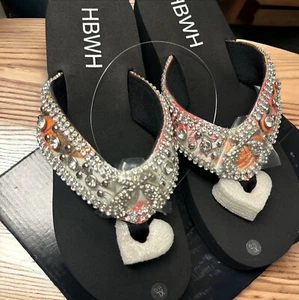 Western Bling With Rhinestone Gun Charms HBWH Flip Flops XL 11-12 - Picture 1 of 4