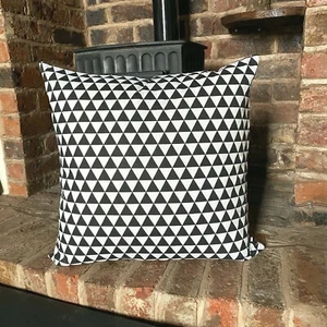 408. Black Triangle Linen Cotton Cushion Cover.Various sizes - Picture 1 of 4