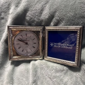Reloj doble plateado y marco muy bonito International Silver Company vintage - Imagen 1 de 9