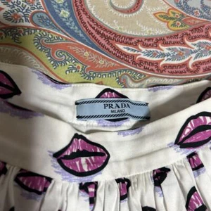 Used Prada Lip Pattern Skirt Knee Length Skirt Women Size 40 Skirt Length 63cm - Picture 1 of 4