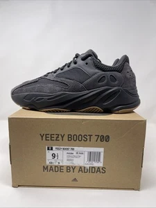Adidas Yeezy Boost 700 V1 Utility schwarz FV5304 Herrengröße 9,5 neu mit Karton " - Bild 1 von 15