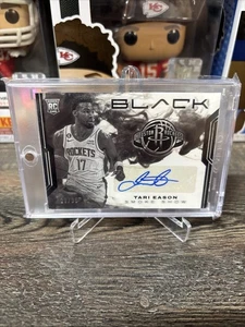 Panini Black 2022-23 - Smoke Show Signatures Tari Eason #SSS-TES/35 (AU, RC) - Imagen 1 de 2