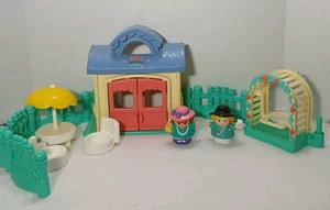 Fisher Price Little People Playtime Pals Tea Party Garden Cottage Lot Table READ - Bild 1 von 6