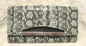 LIZ CLAIBORNE~Faux Snakeskin Wallet~Tri-Fold~Pre-Owned - Picture 1 of 11