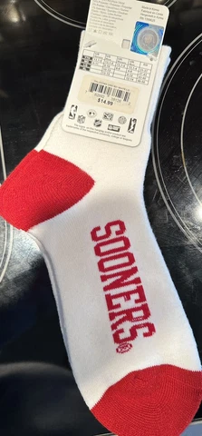 Oklahoma Sooners NCAA FBF For Bare Feet White/Red Knit Crew Socks *Adult Large Cover